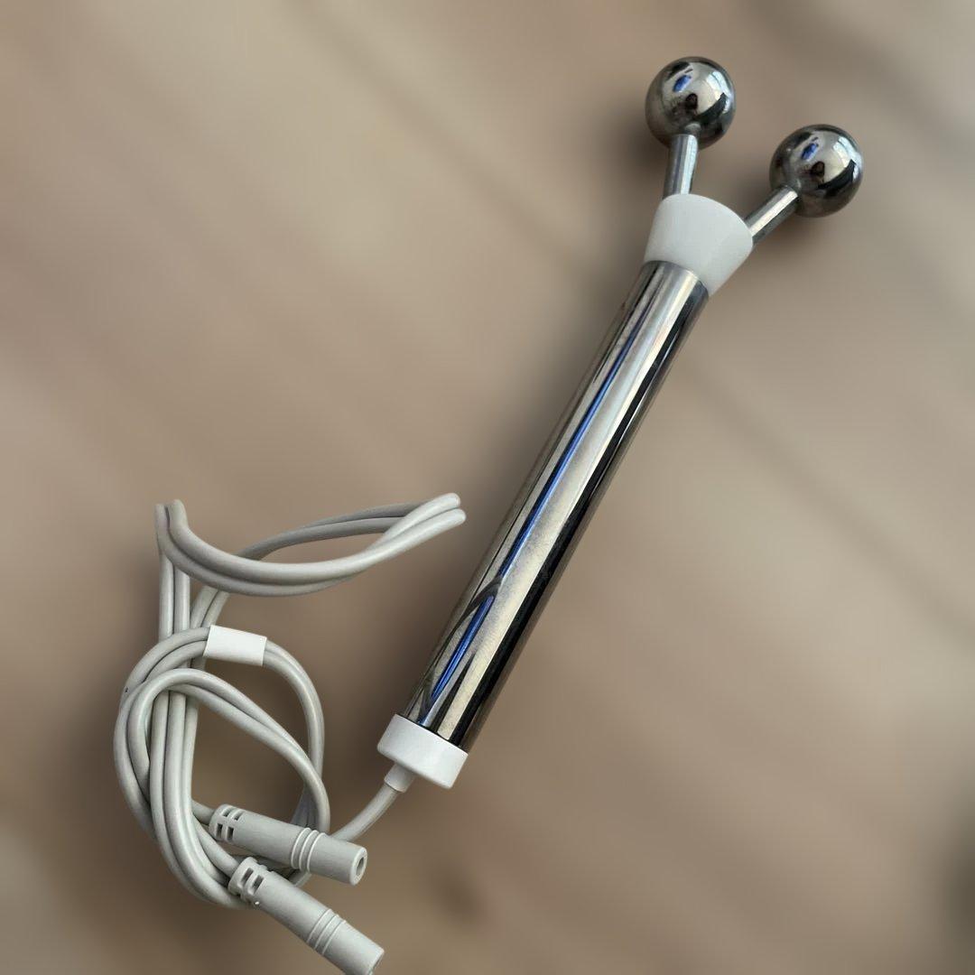 【新品パッド付☆】スリムビューティハウス　REALIZE Beauté