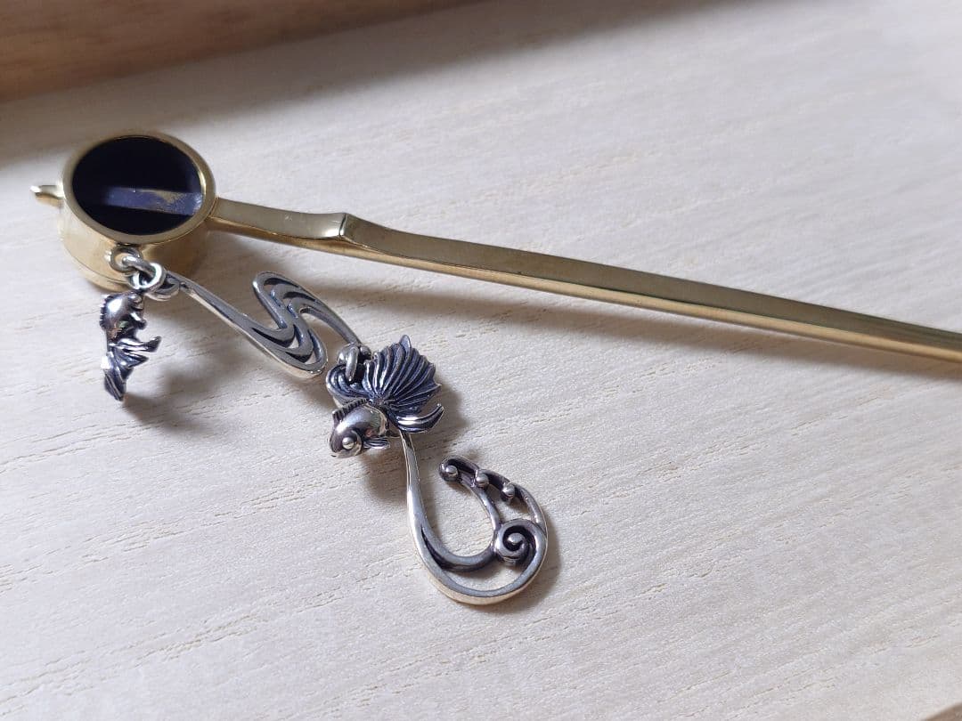 柄杓金魚簪（ひしゃくきんぎょかんざし）