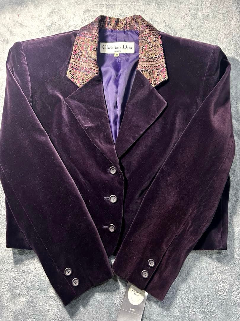 クリスチャンディオールスポーツのジャケット 紫色 サイズM 新品未使用タグ付き