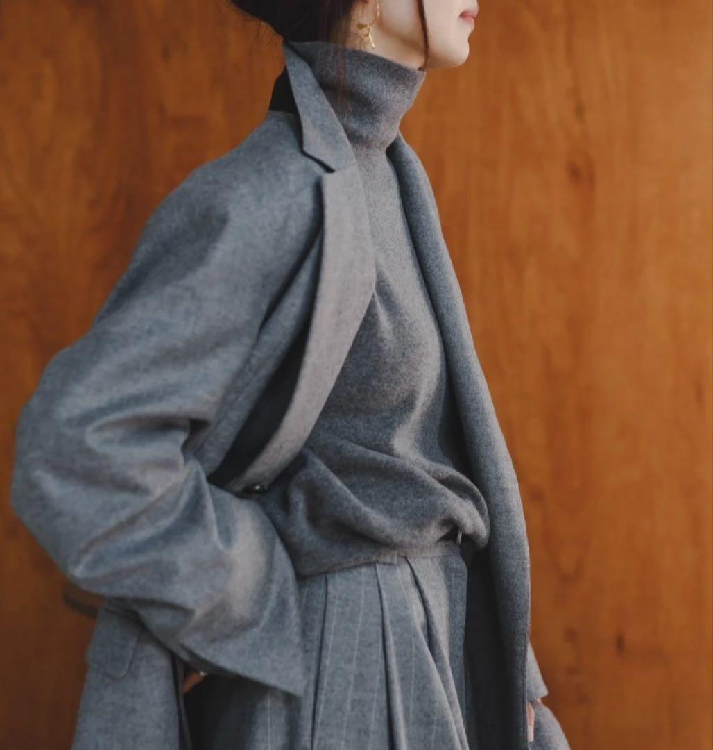 デレス deres 13th ライトグレー コート ジャケット