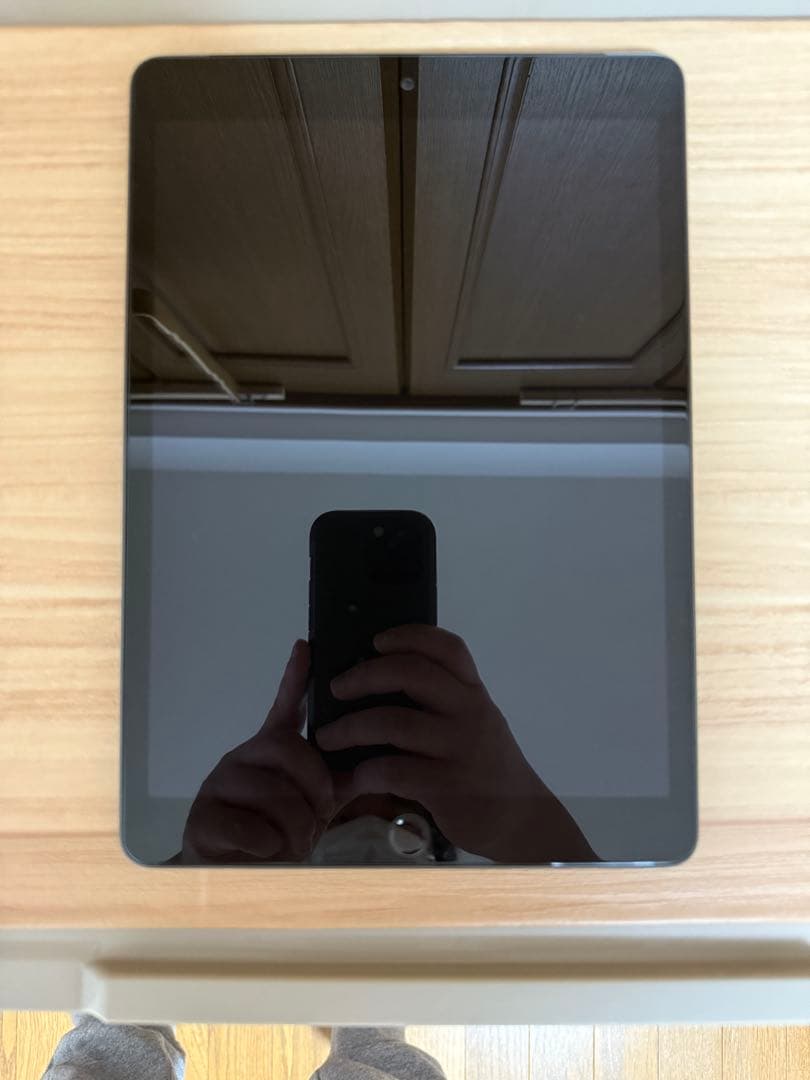 L*o様 Apple iPad 第8世代 32GB スペースグレー 本体