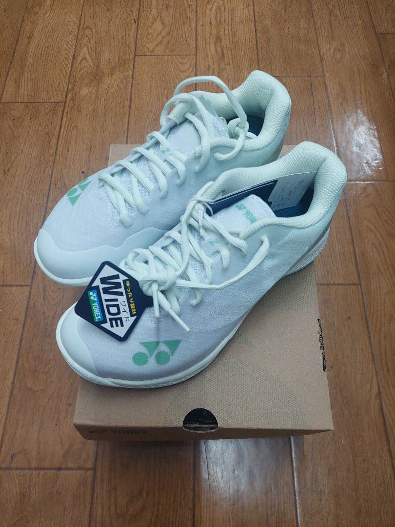 バドミントンシューズ 24.0cm