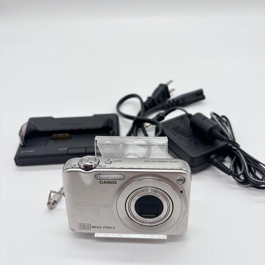 CASIO EXILIM EX-Z1200コンパクトデジタルカメラ