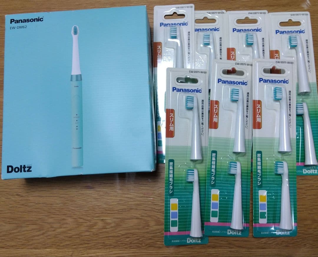 Panasonic Doltz 電動歯ブラシ 本体 + 替えブラシ14本