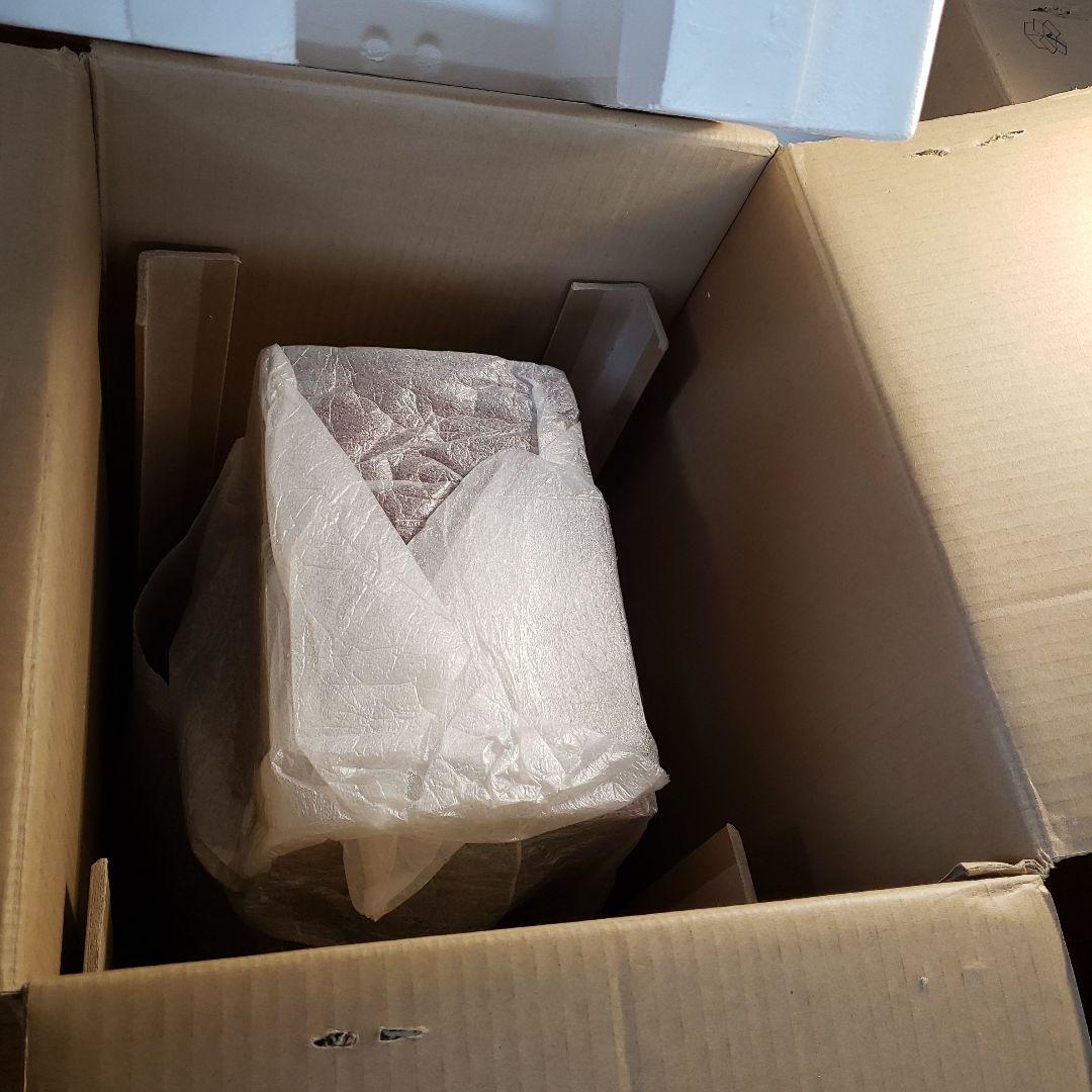 送料込　Bowers&Wilkins CM8