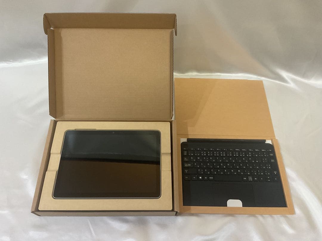 Windowsタブレット本体 Surface Go2 LTE m3 8g 256g Office 2024