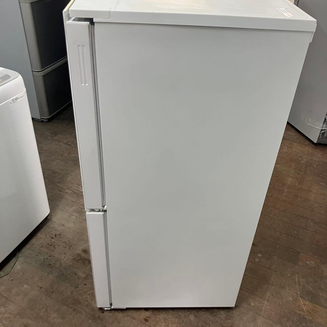 244 SHARP 最新モデル2021年製ガラスパネル　2ドア冷蔵庫　152L