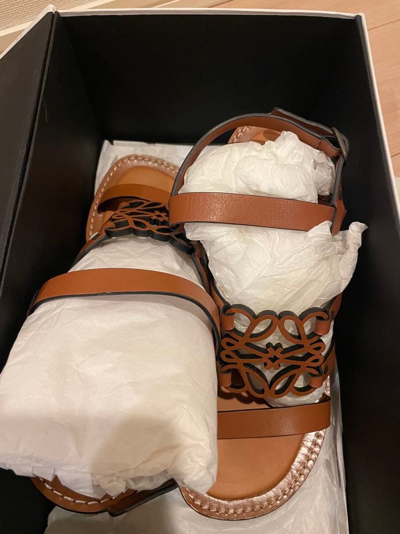 ロエベ　LOEWE サンダル 箱　袋付き