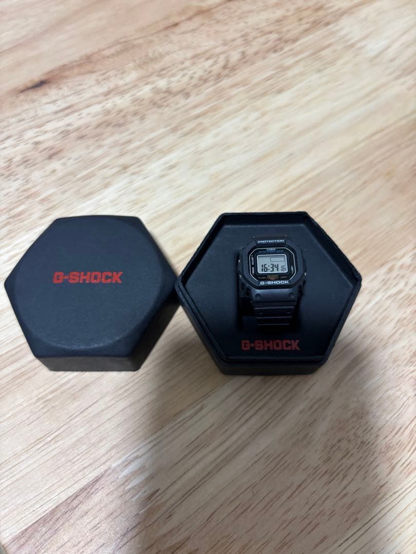 DWN-5600-1JR G-SHOCK nano ブラック