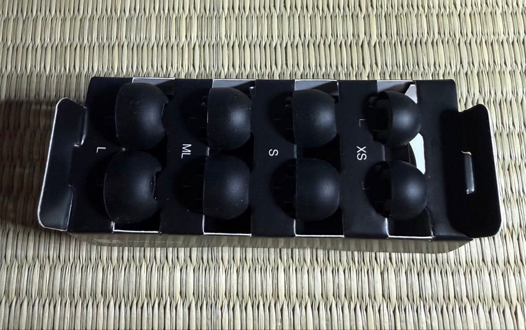 注意⚠️右側のみTechnics EAH-AZ100 ワイヤレスイヤホン ブラック