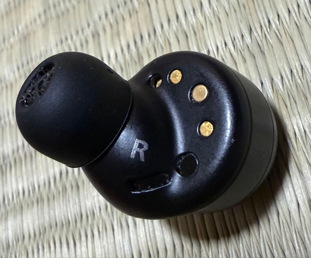 注意⚠️右側のみTechnics EAH-AZ100 ワイヤレスイヤホン ブラック