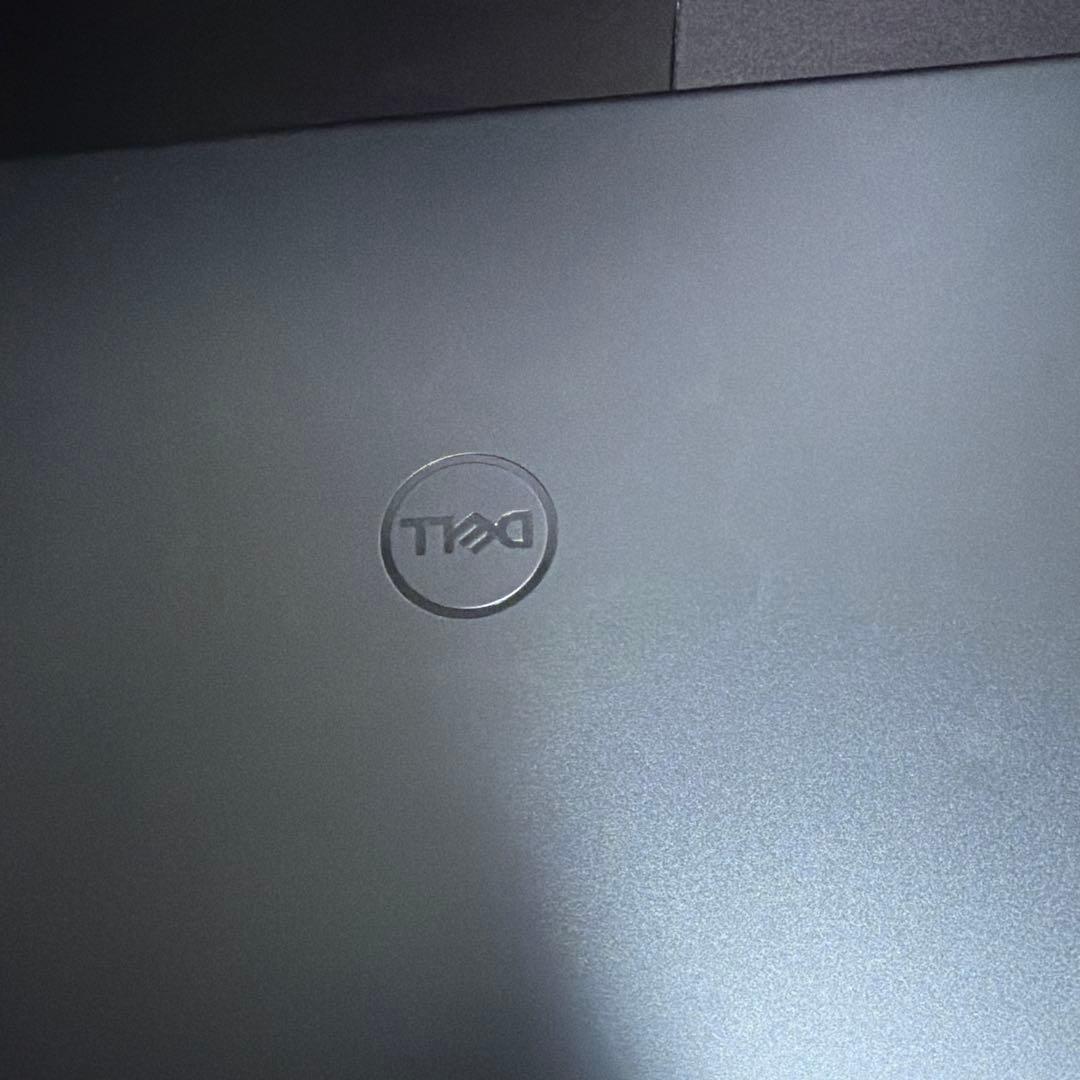 Windowsノート本体 Dell Inspiron 15 5515