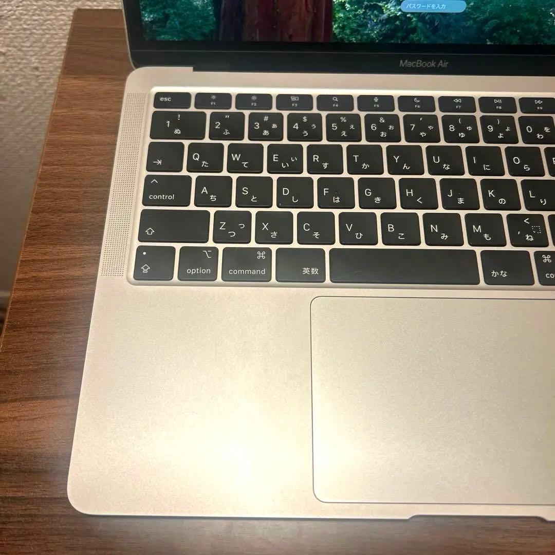 Apple MacBook Air シルバー256GB/8GB