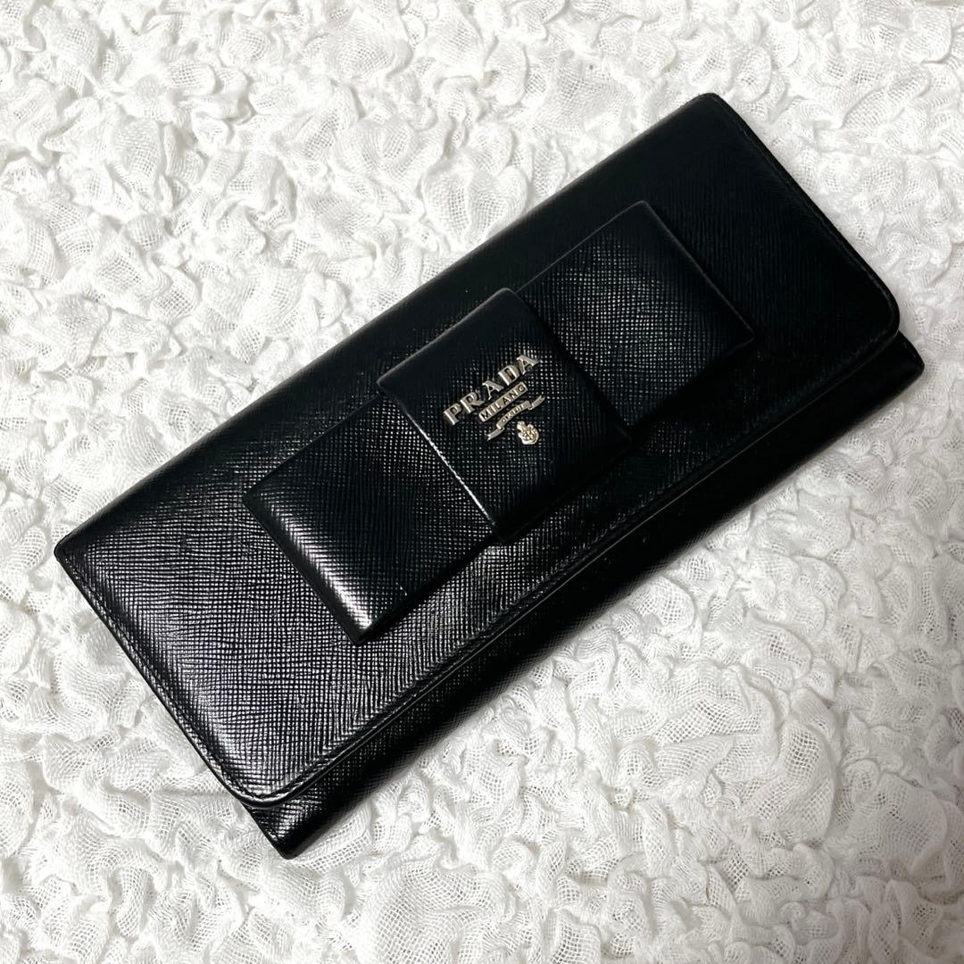 大人気✨PRADA 長財布　サフィアーノ　リボン　　プラダ　レザー　二つ折り
