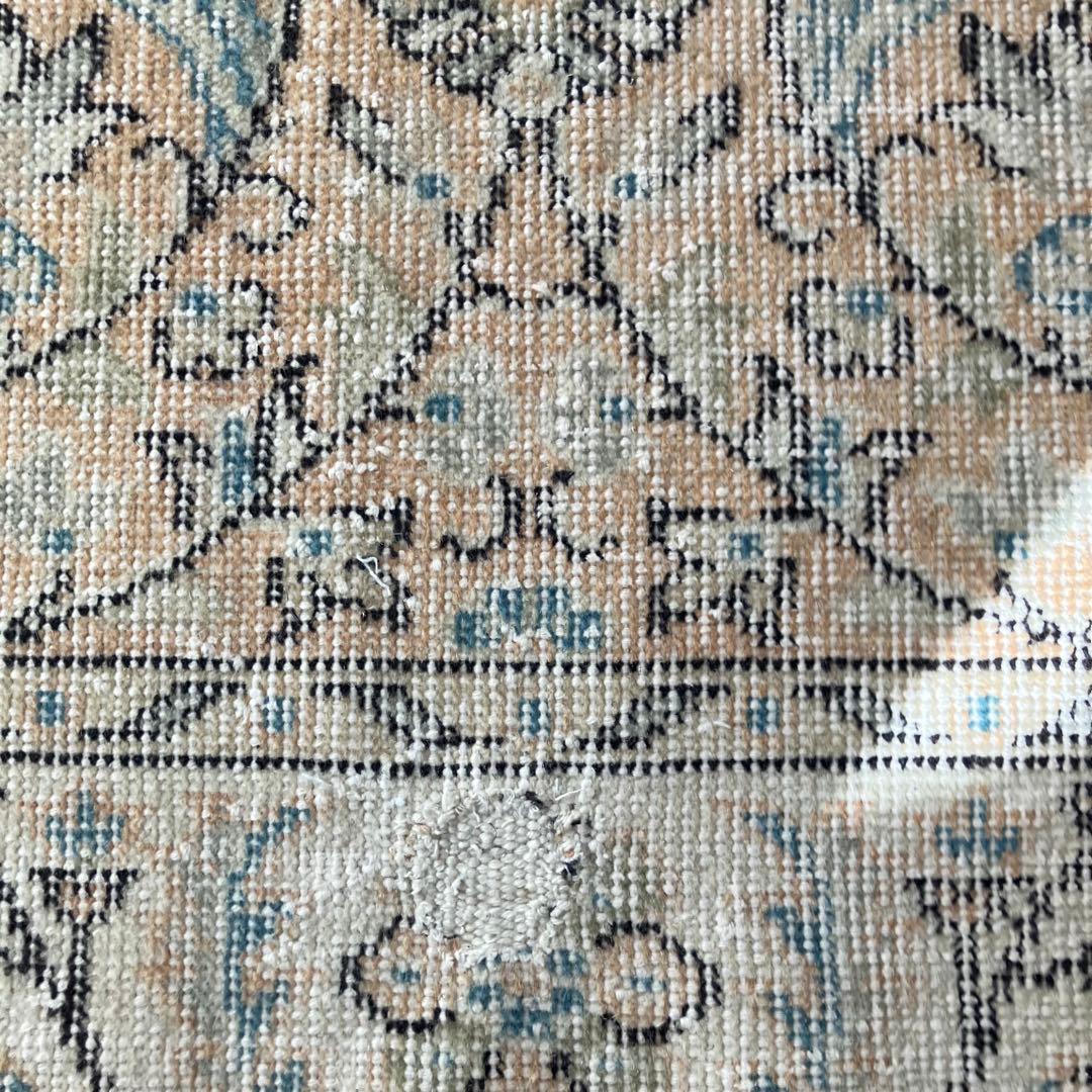 囲みコーラルベージュ✳︎111×211 フローラル　ブルー　トルコヴィンテージラグ