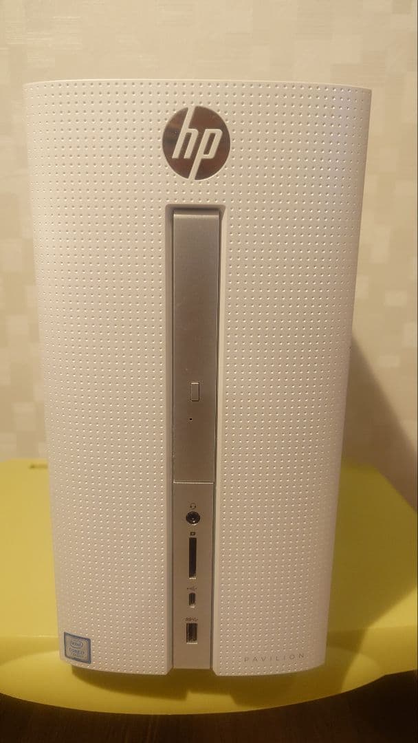 HP デスクトップPC ホワイト