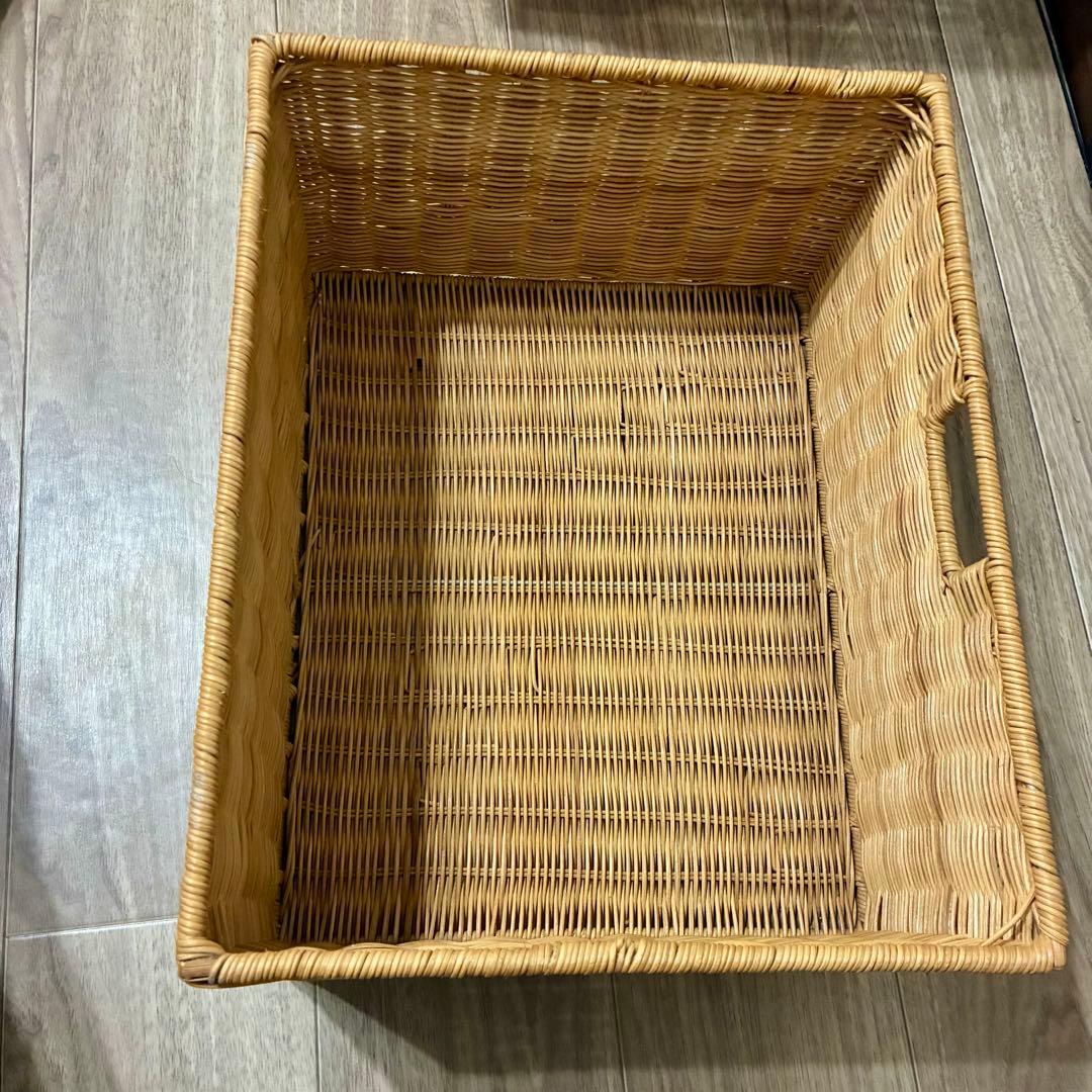 ラタン 仕切り付き　4段収納ボックス キャスター付き