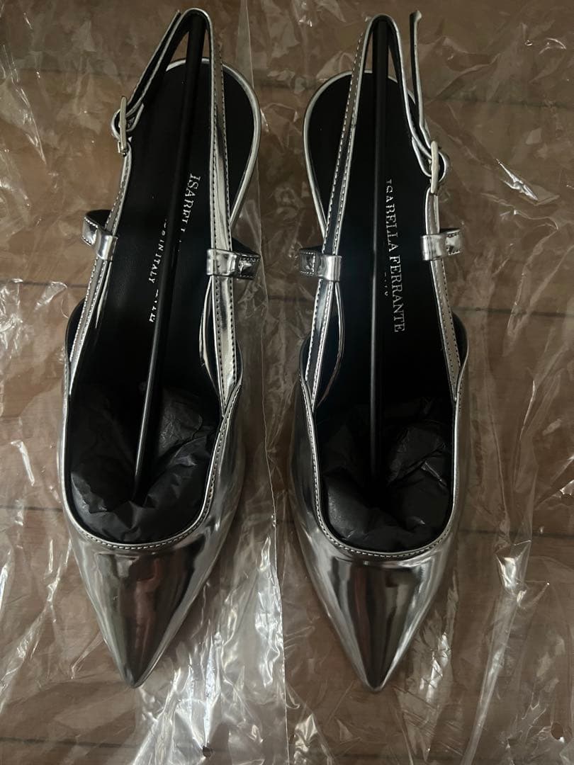 アルタイル＊シルバー ポインテッドトゥ ミュール　37