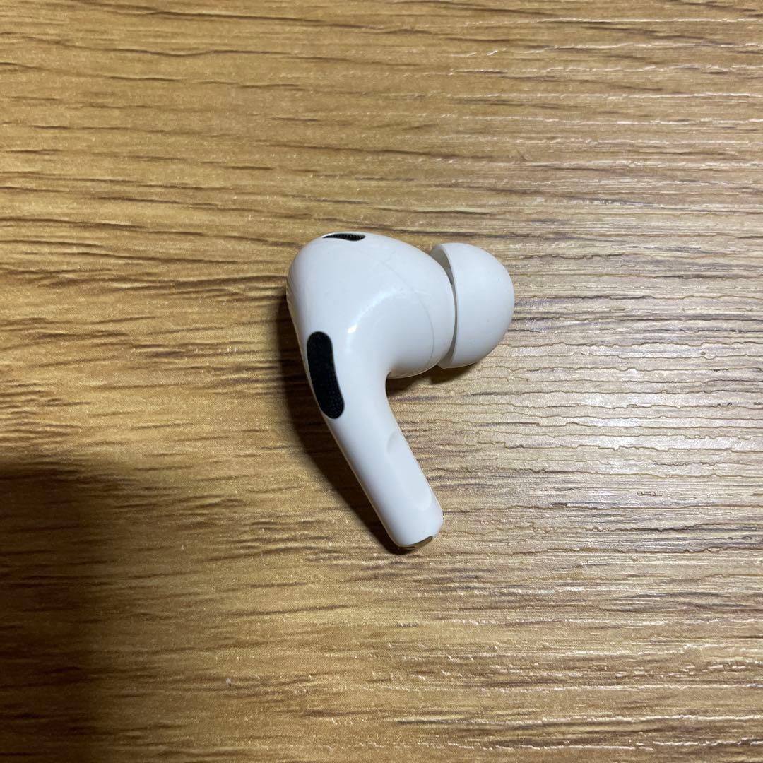 Apple AirPods Pro 第2世代　typeC 右耳　右