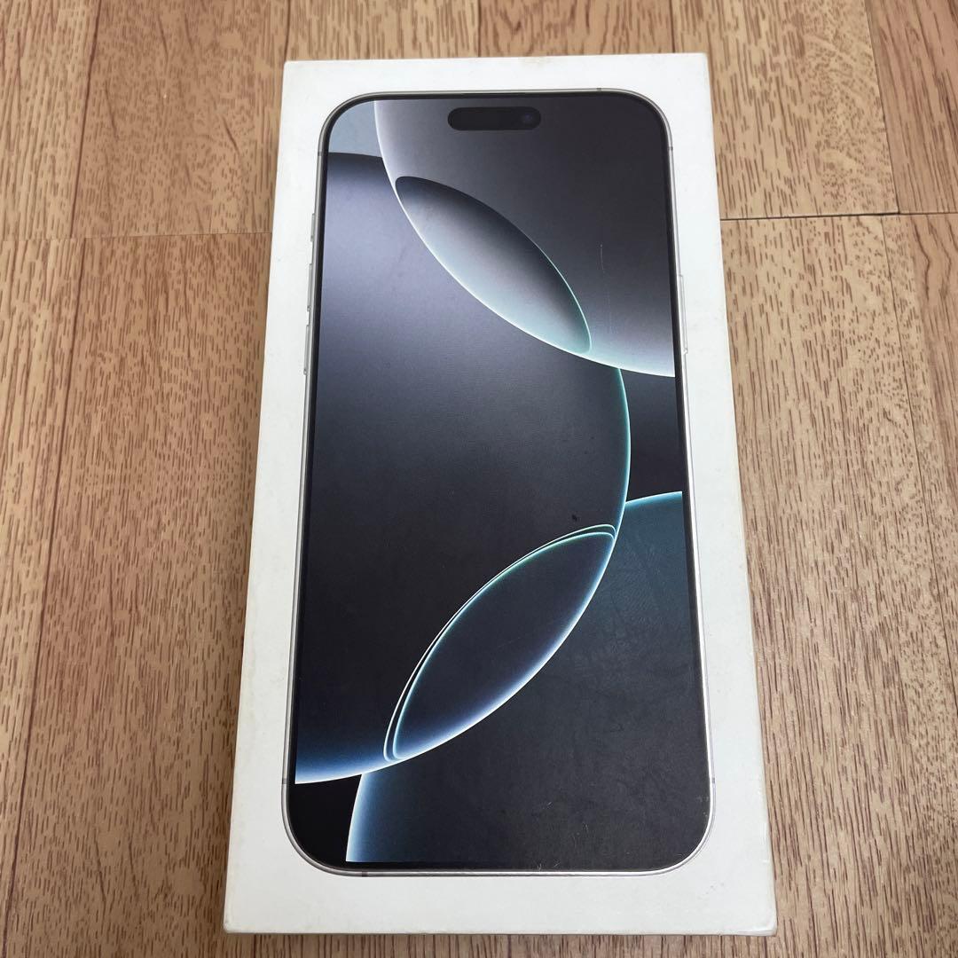 【新品/カメラ無音】hk版 iPhone16ProMax256GB