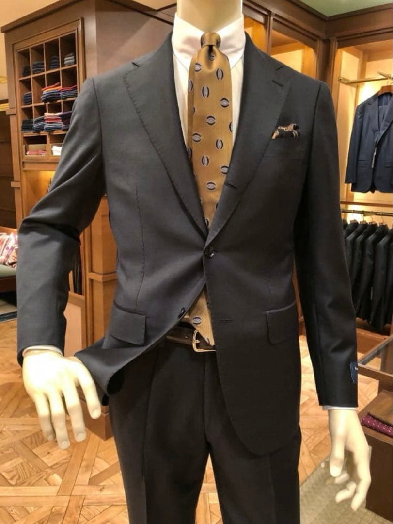 Brilla per il gusto ソリッド TROFEO スーツ 42