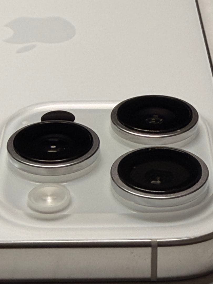 Apple iPhone 16 Pro Max 256GB ホワイトチタニウム