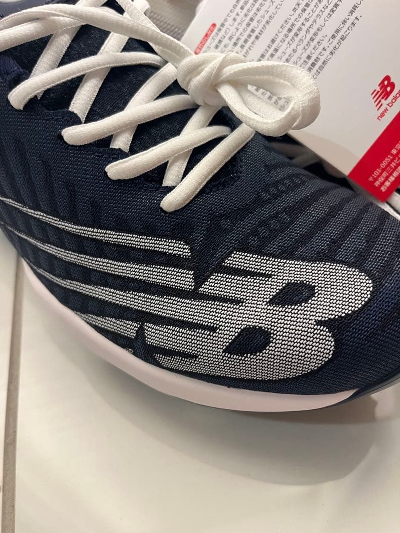 New Balance ポイントスパイク ネイビー/ホワイト