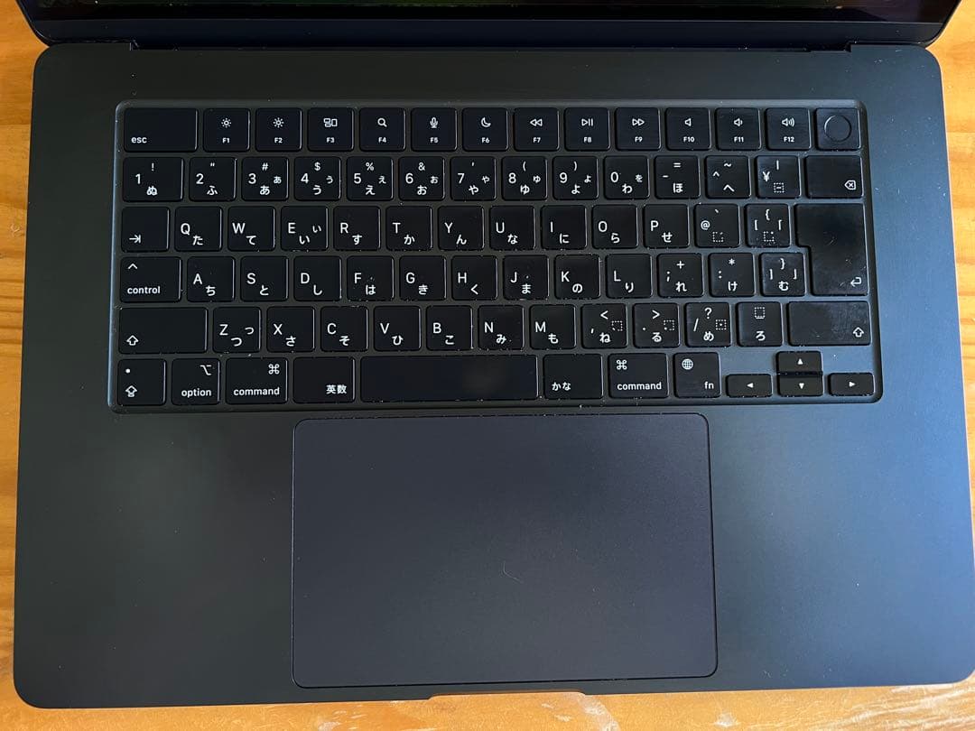 apple MacBook Air 15インチ　M2　ミッドナイト