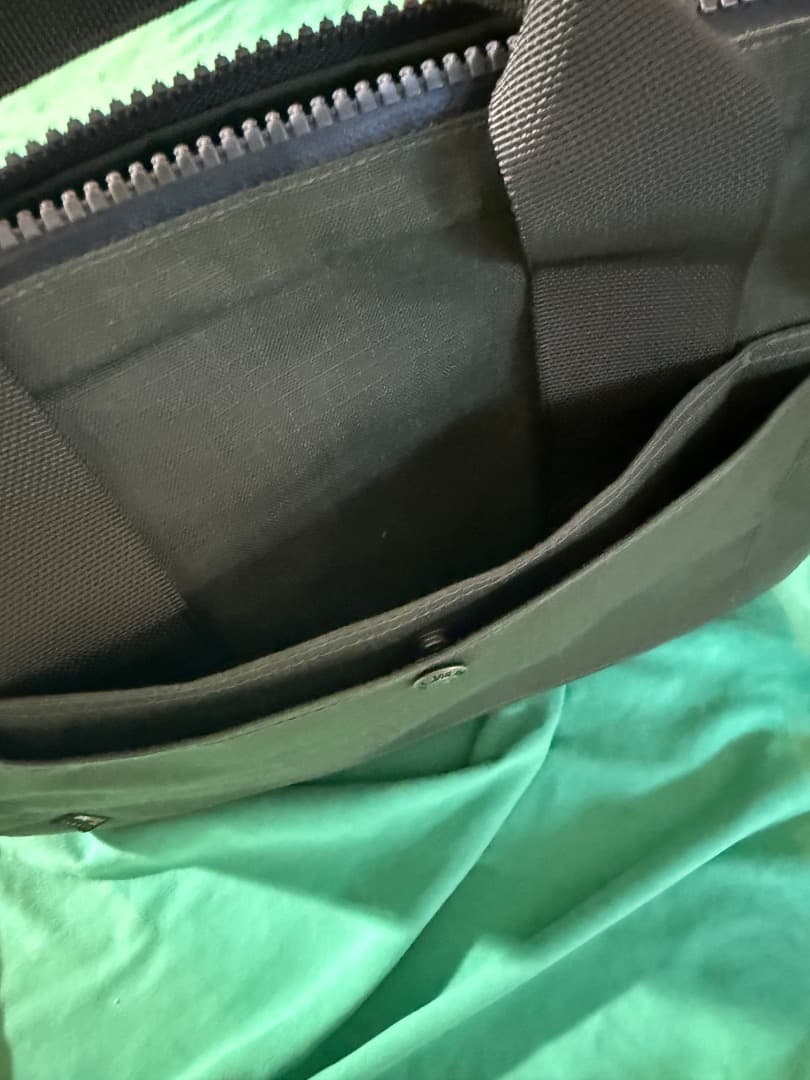 フィルソン (Filson) CORDURA リップストップ ブリーフケース