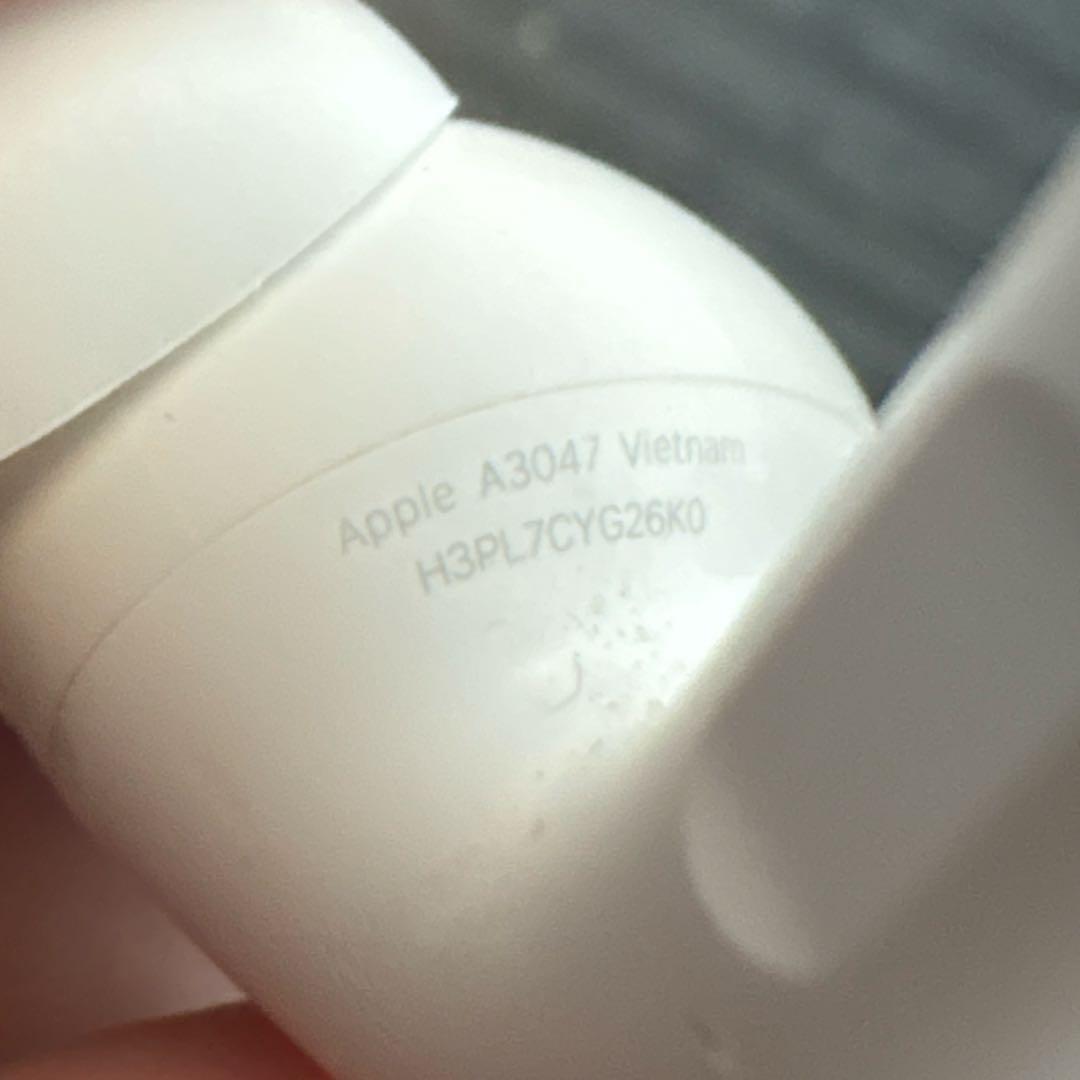 AirPods pro2 充電ケース付き 右耳のみ