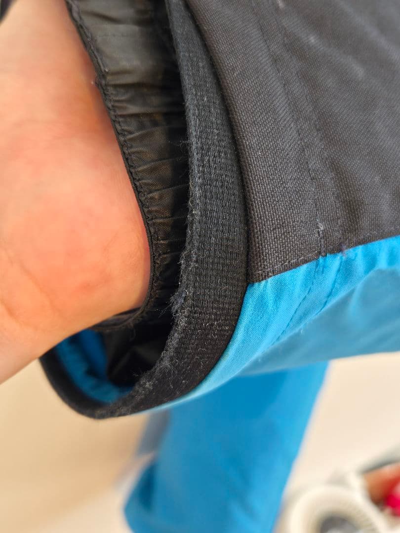 Salomon サロモン スキーウェア Mサイズ 上下セット