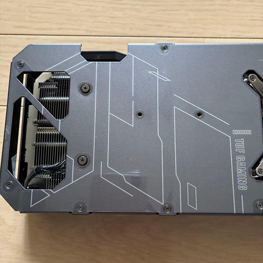 ASUS TUF GAMING RTX 4090 ヒートシンク　ファン　LED