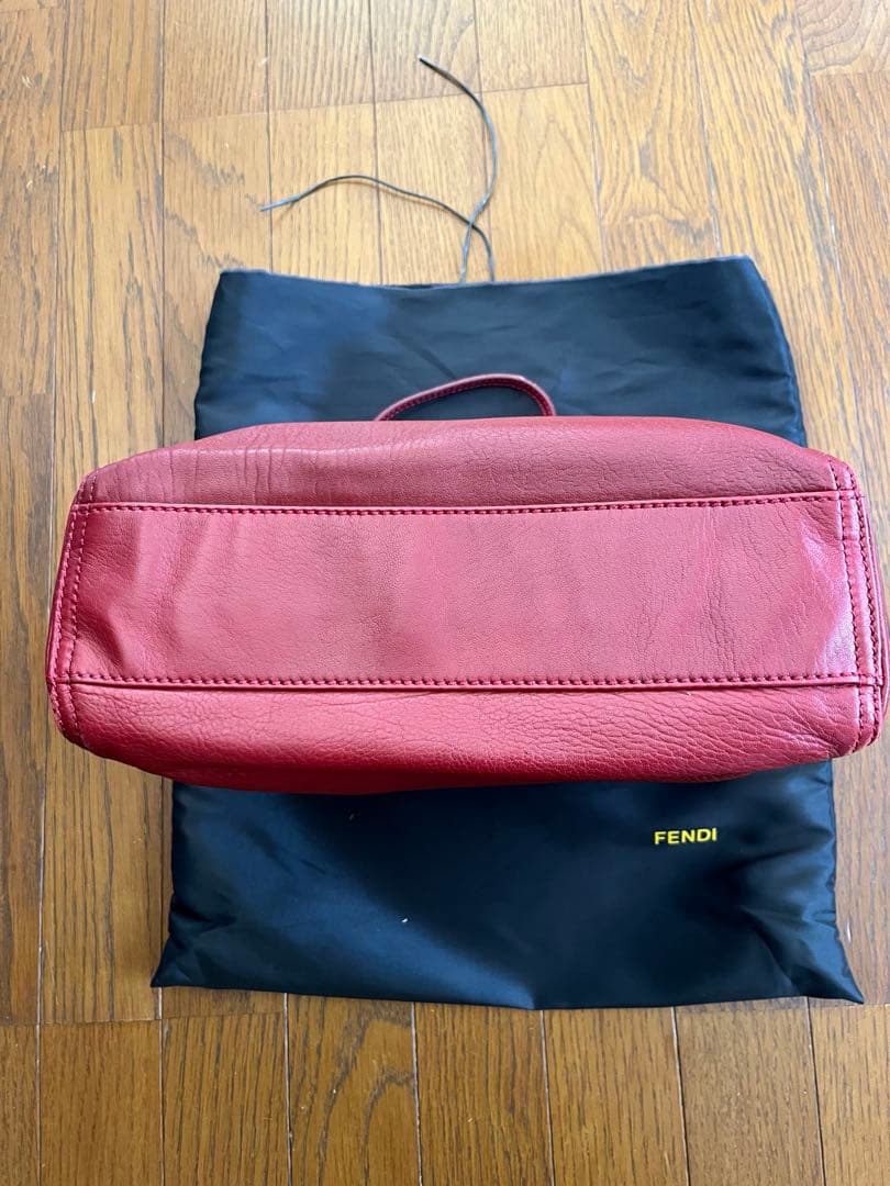 Fendi レザー ハンドバッグ 赤