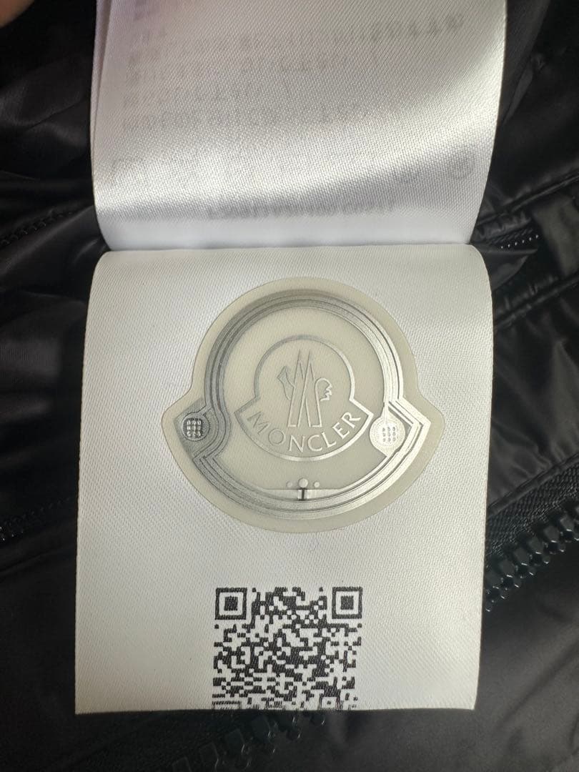 【超美品】モンクレール　ダウンジャケット　ジャンパー　ネイビー　サイズ3