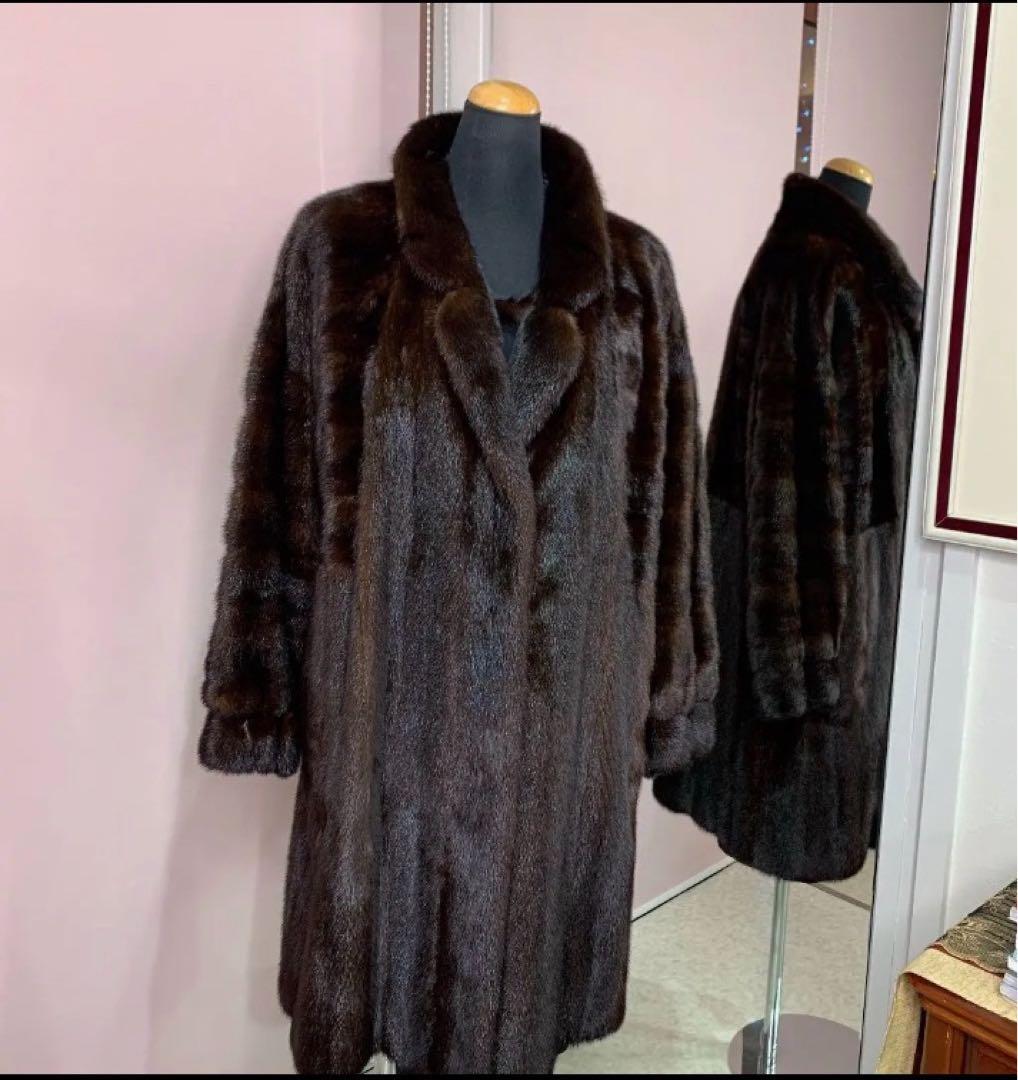 感謝　プライス❣️ ミンク　 デザイン　コート　《貂皮　毛皮　大衣》