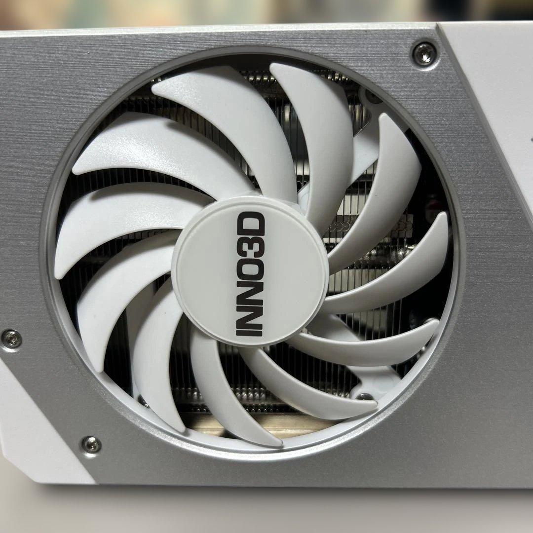 INNO3D GeForce RTX4060ti 8GB ホワイト