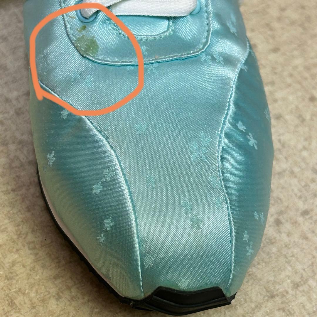 アディダススニーカー　24.5cm ブルー　サクラ柄