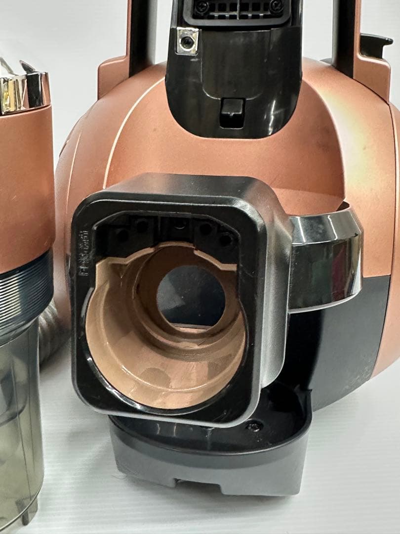 動作保証　VC-BK760X （N）東芝掃除機 2022年製　本体　ホースセット