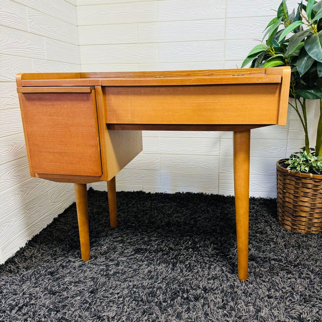 UNICO ALBERO / ウニコ アルベロ　ドレッサー デスク