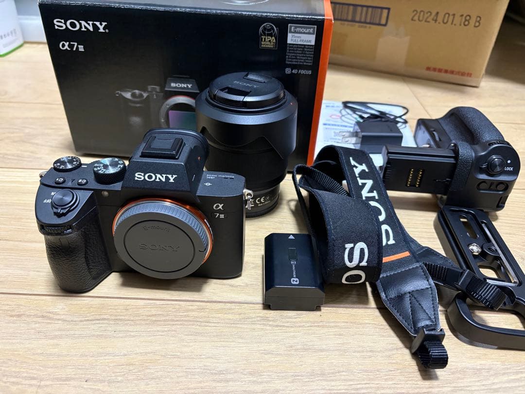 SONY α7 III レンズセット ミラーレス一眼 縦グリ