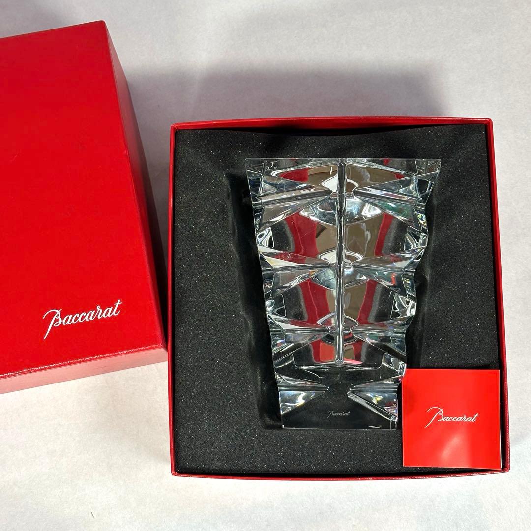 新品未使用 Baccarat バカラ TOTEM トテム 花瓶 高さ20cm
