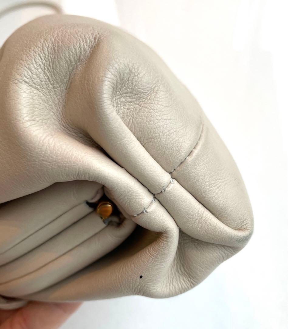 ボッテガヴェネタ ミニ ポーチ