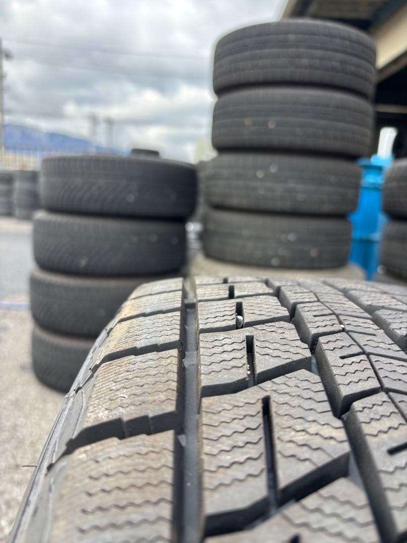 ボルボ　XC90　スタッドレス　DUNLOP　235/55R19