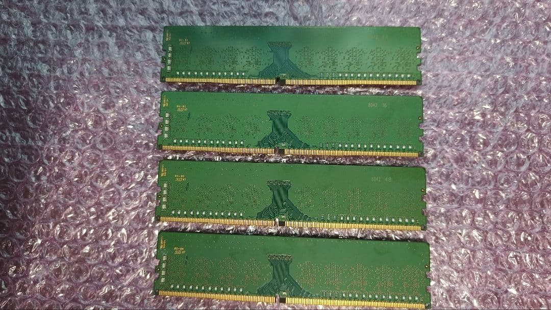 DDR4 8GBx4枚 32GB 動作確認済み ①