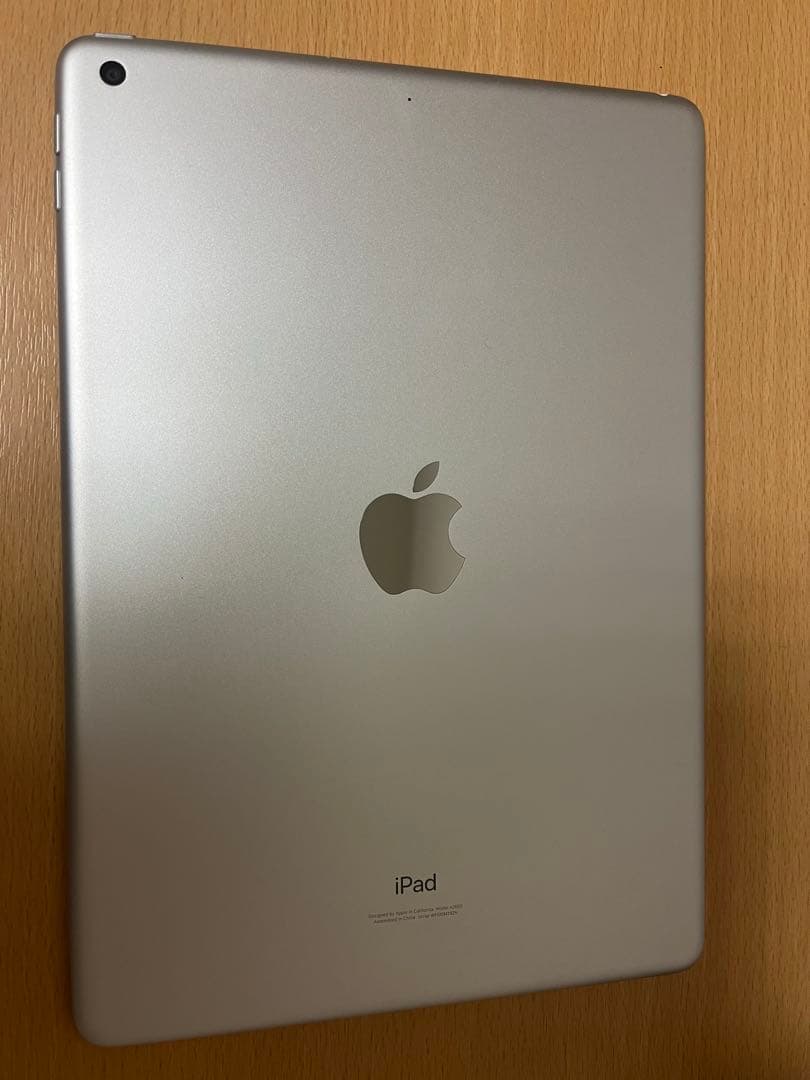 Apple iPad 第9世代シルバー 64GB