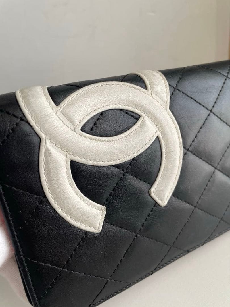 美品✨白黒カンボンラインChanel キルティング長財布 シャネルマトラツセ