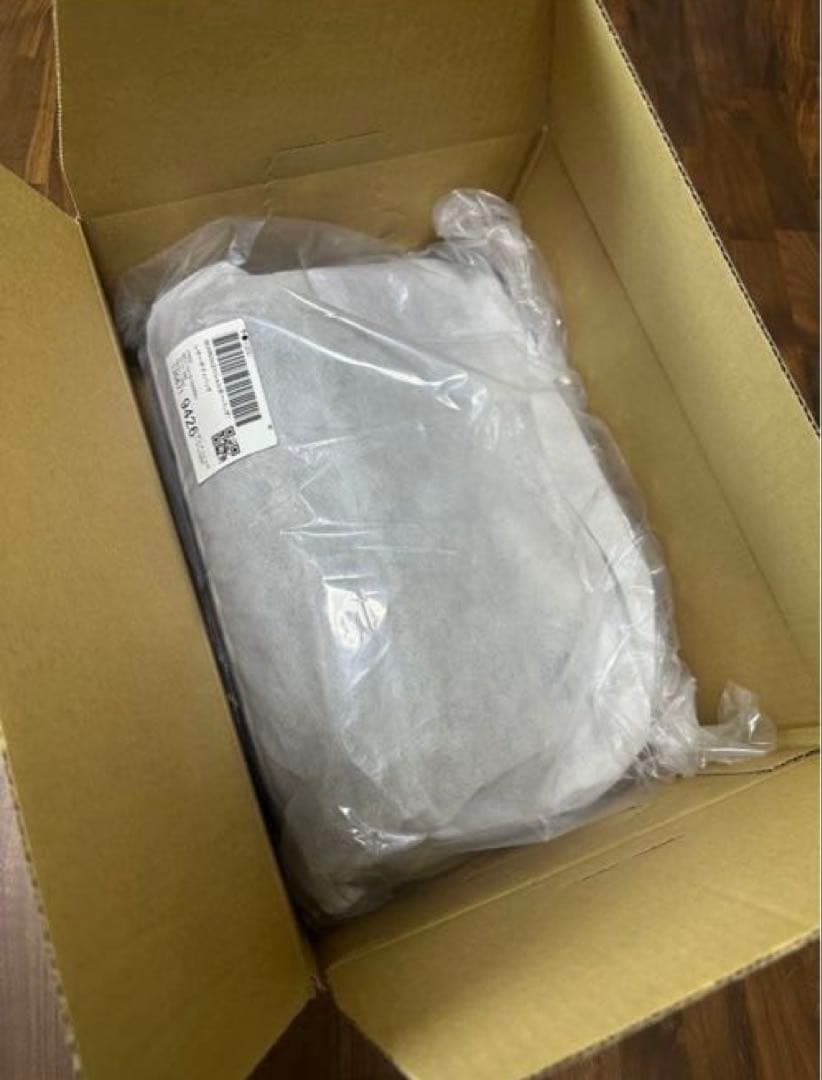 新品 beardsley ビアズリー レザー ショルダーバッグ　ボディバッグ