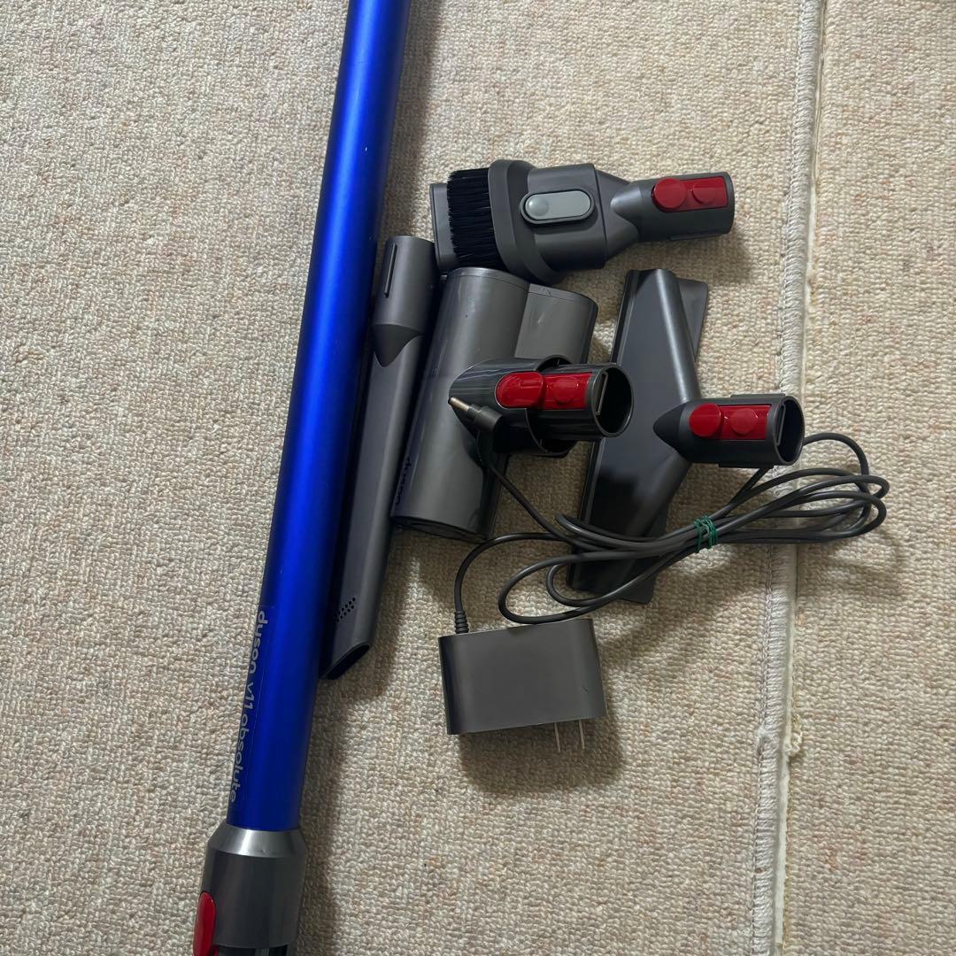 Dyson ダイソン コードレスクリーナー V11 SV14 動作確認済み