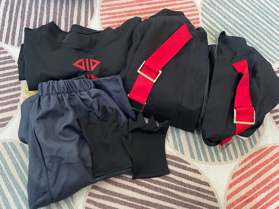 三枝明那　コスプレ　衣装