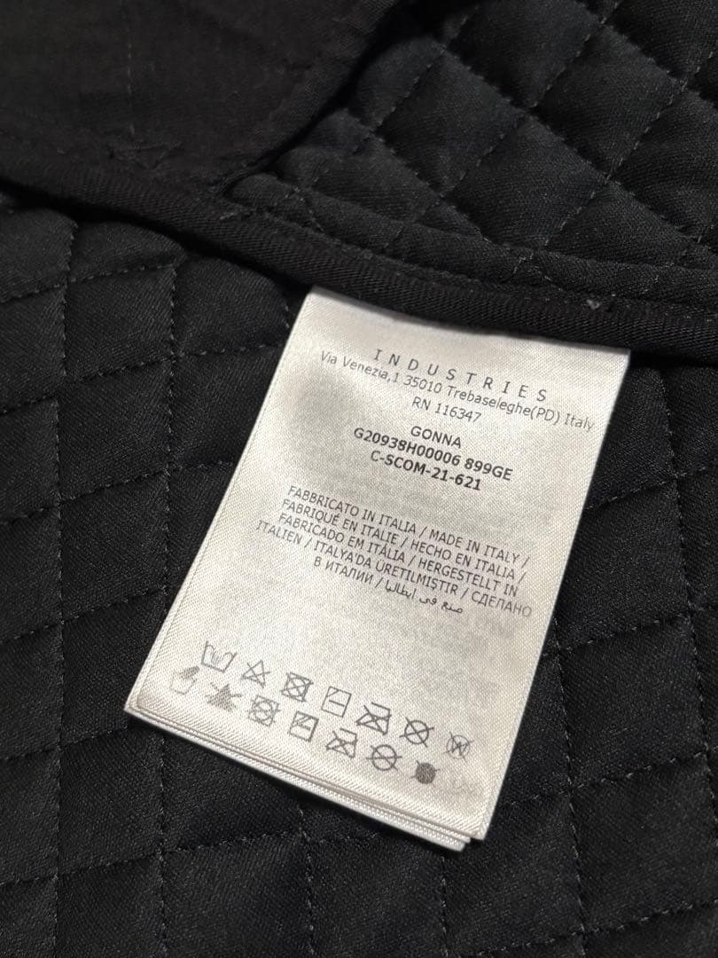 モンクレール　スカート キルティング　黒　xs